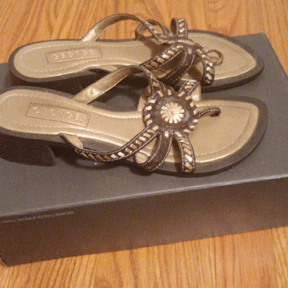 Shoes - Picture 2 of 2